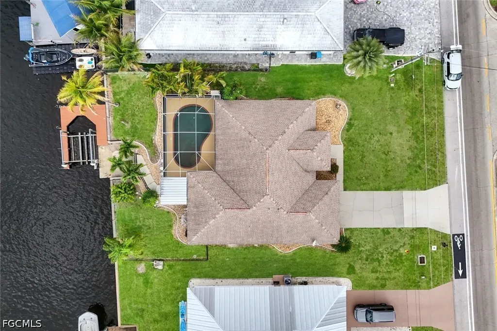 2513 Everest Parkway Cape Coral FL 33904