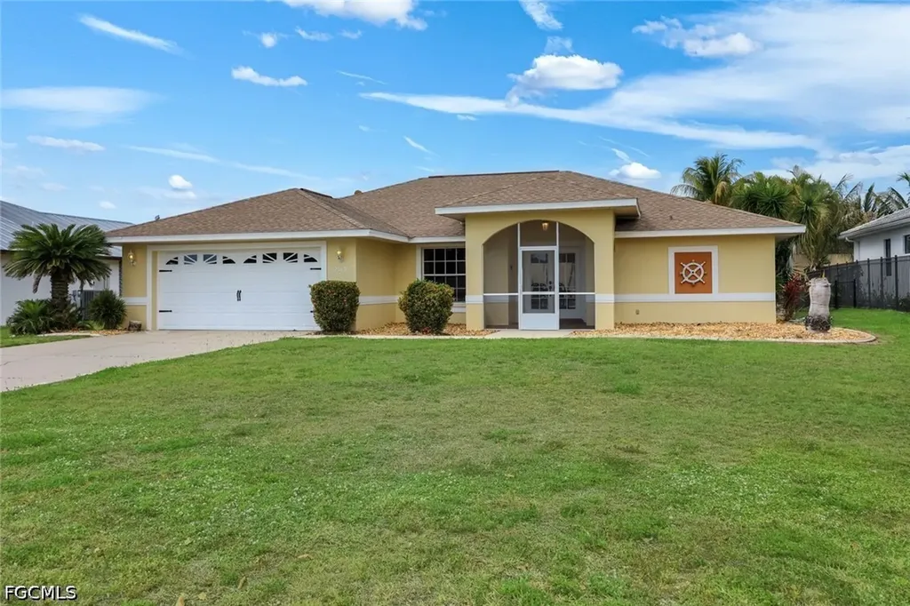 2513 Everest Parkway Cape Coral FL 33904