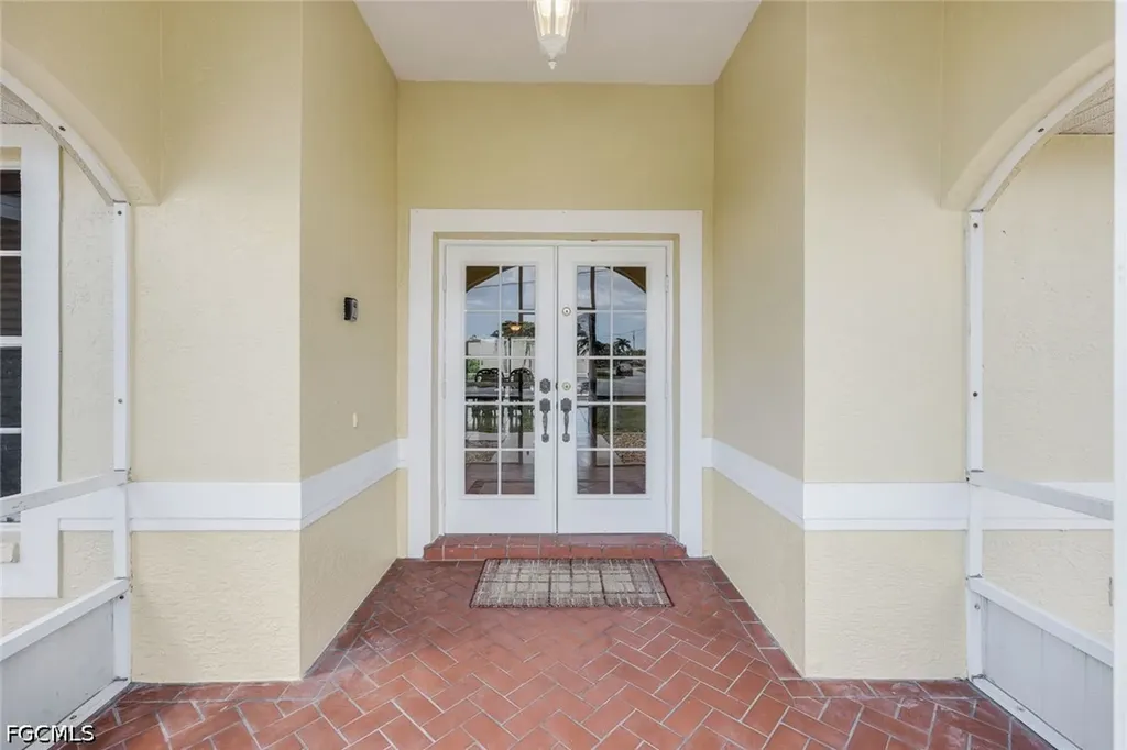 2513 Everest Parkway Cape Coral FL 33904