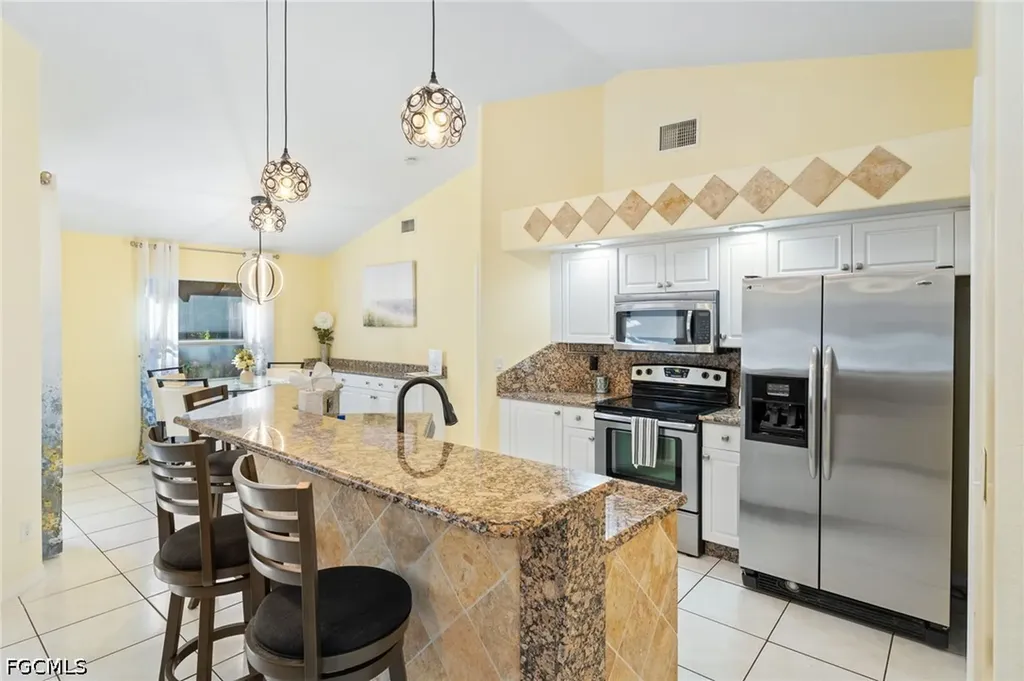4813 SW 25th Court Cape Coral FL 33914