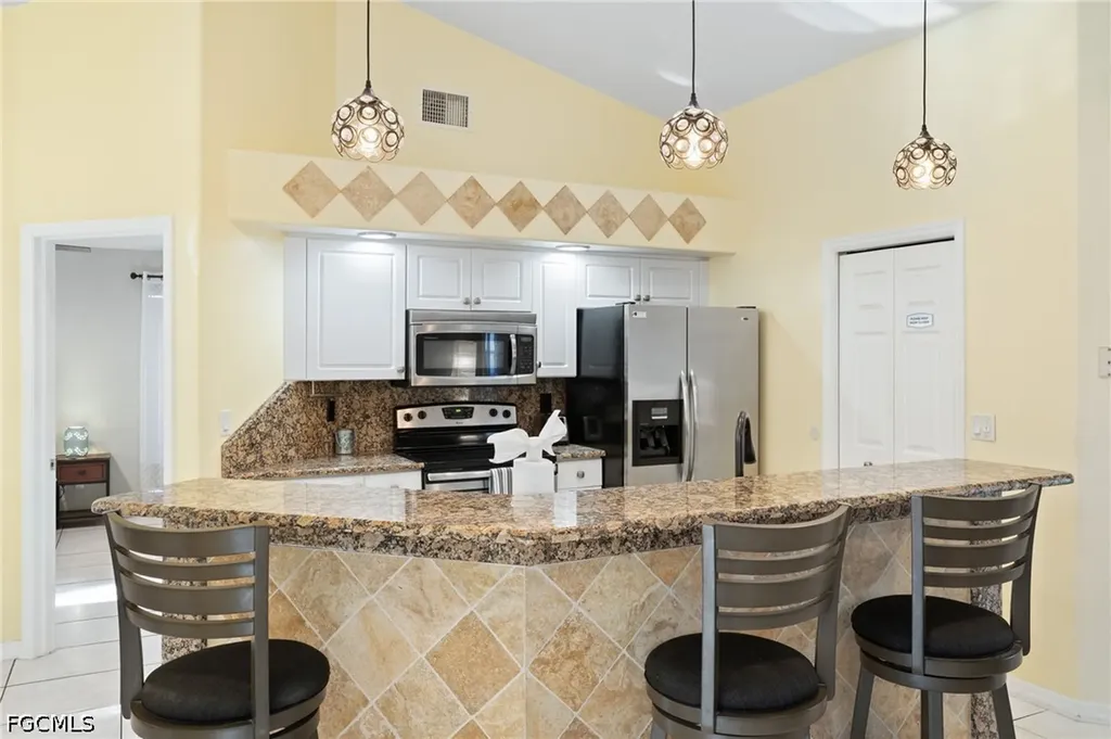 4813 SW 25th Court Cape Coral FL 33914