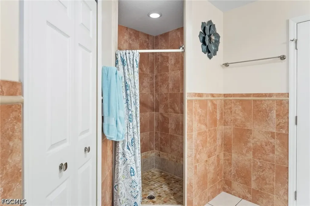 4813 SW 25th Court Cape Coral FL 33914