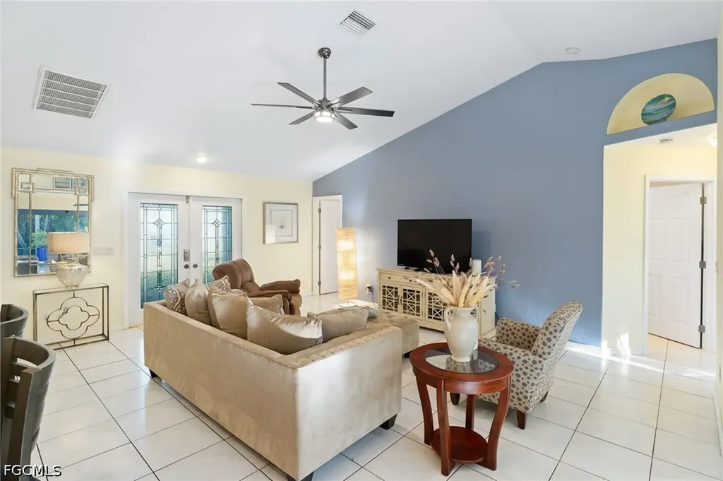 4813 SW 25th Court Cape Coral FL 33914