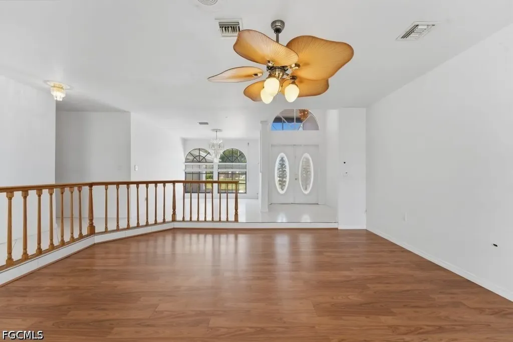 837 SW 2nd Avenue Cape Coral FL 33991