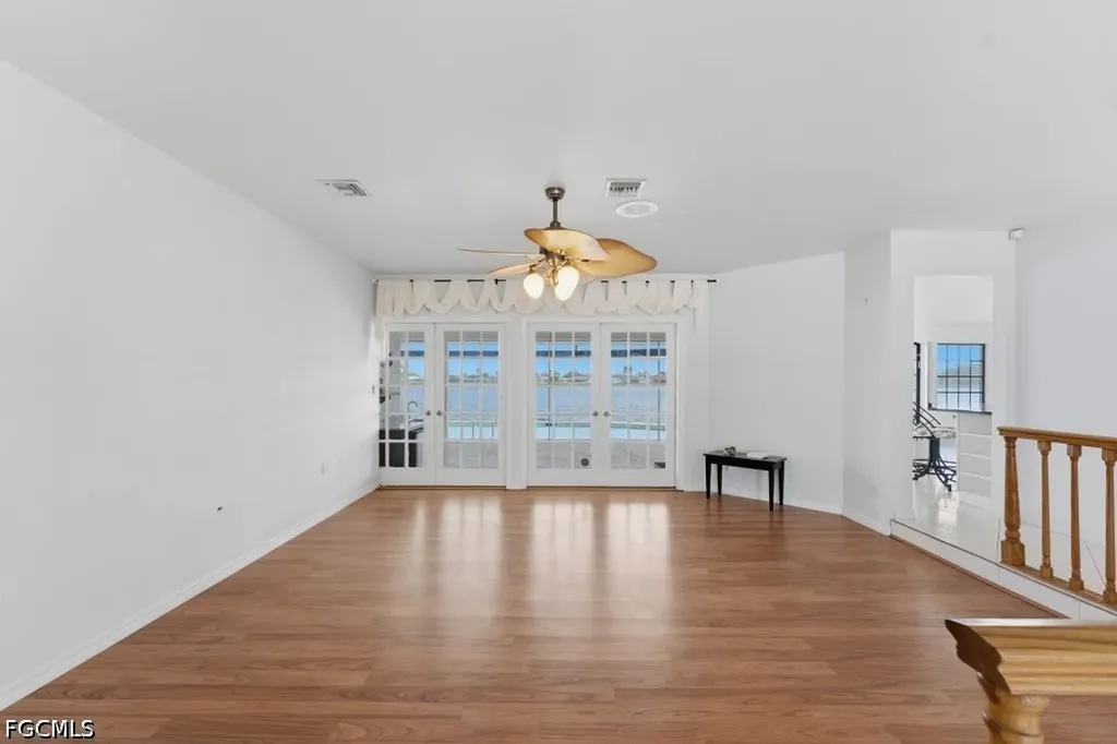 837 SW 2nd Avenue Cape Coral FL 33991