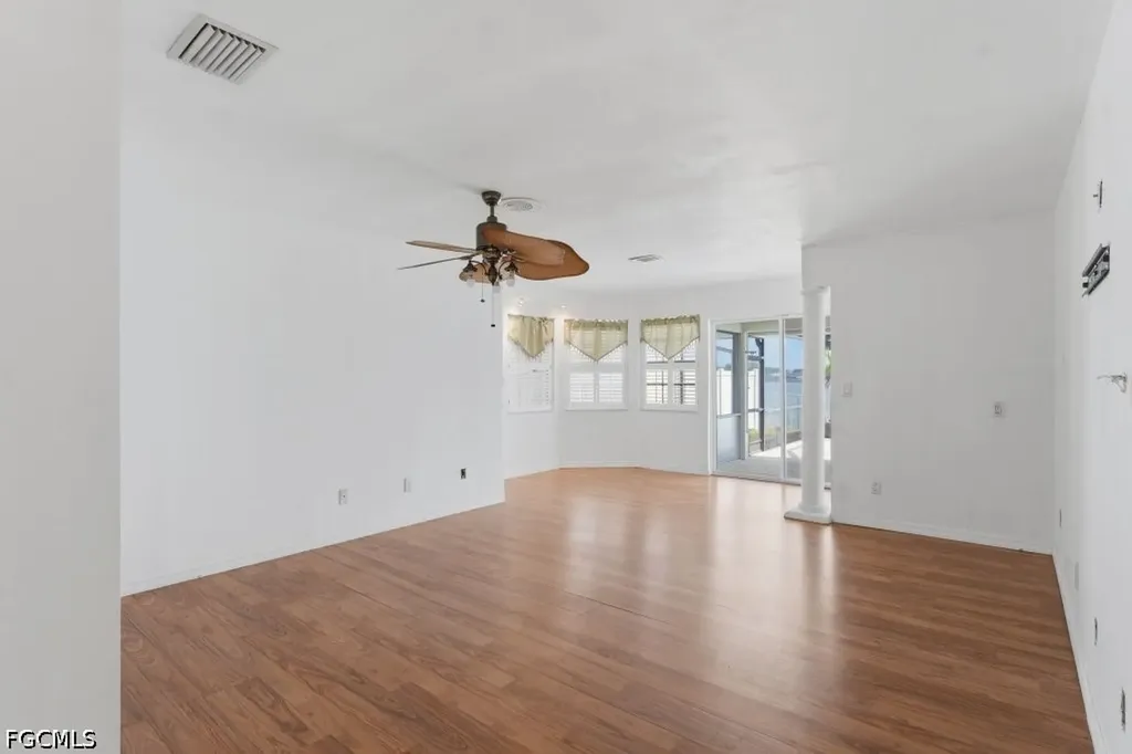 837 SW 2nd Avenue Cape Coral FL 33991