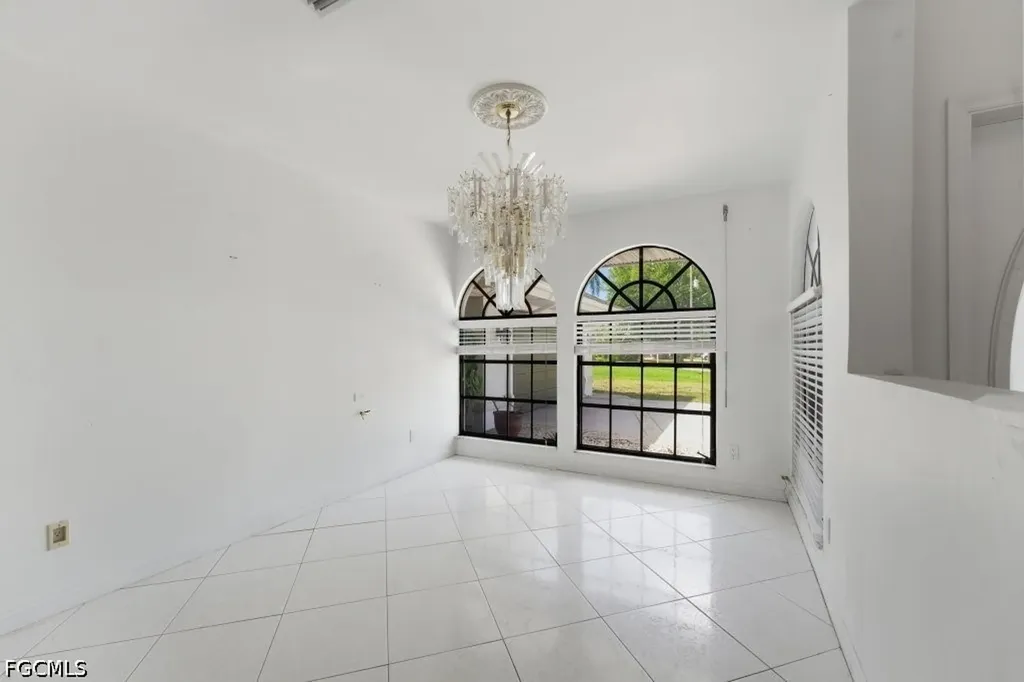 837 SW 2nd Avenue Cape Coral FL 33991