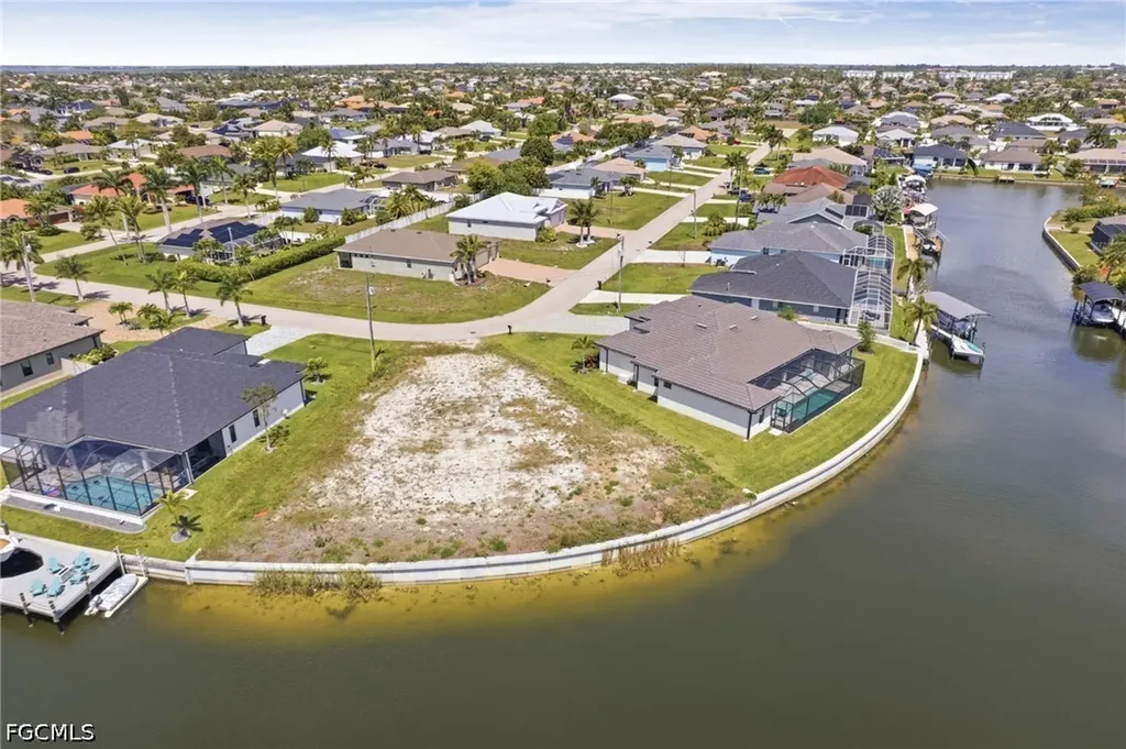 2222 SW 31st Lane Cape Coral FL 33914
