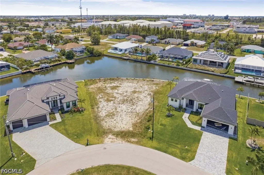 2222 SW 31st Lane Cape Coral FL 33914