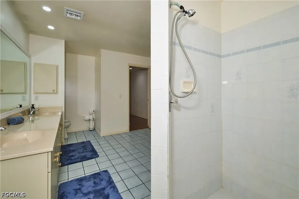 16560 Marc Allen Drive North Fort Myers FL 33917