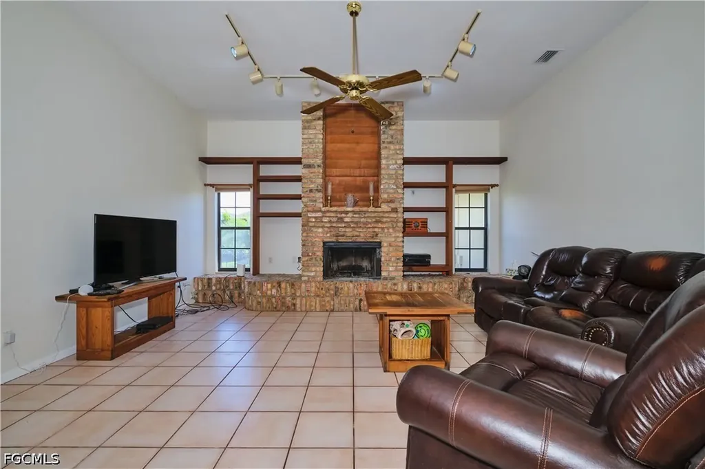 16560 Marc Allen Drive North Fort Myers FL 33917