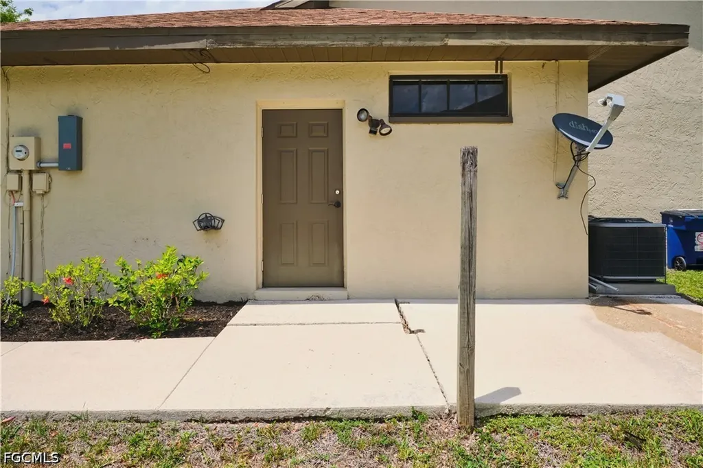 16560 Marc Allen Drive North Fort Myers FL 33917