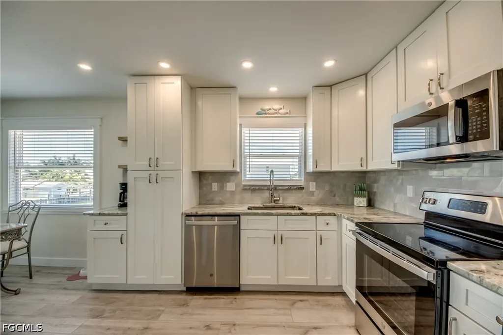 2360 Oleander Street St. James City FL 33956