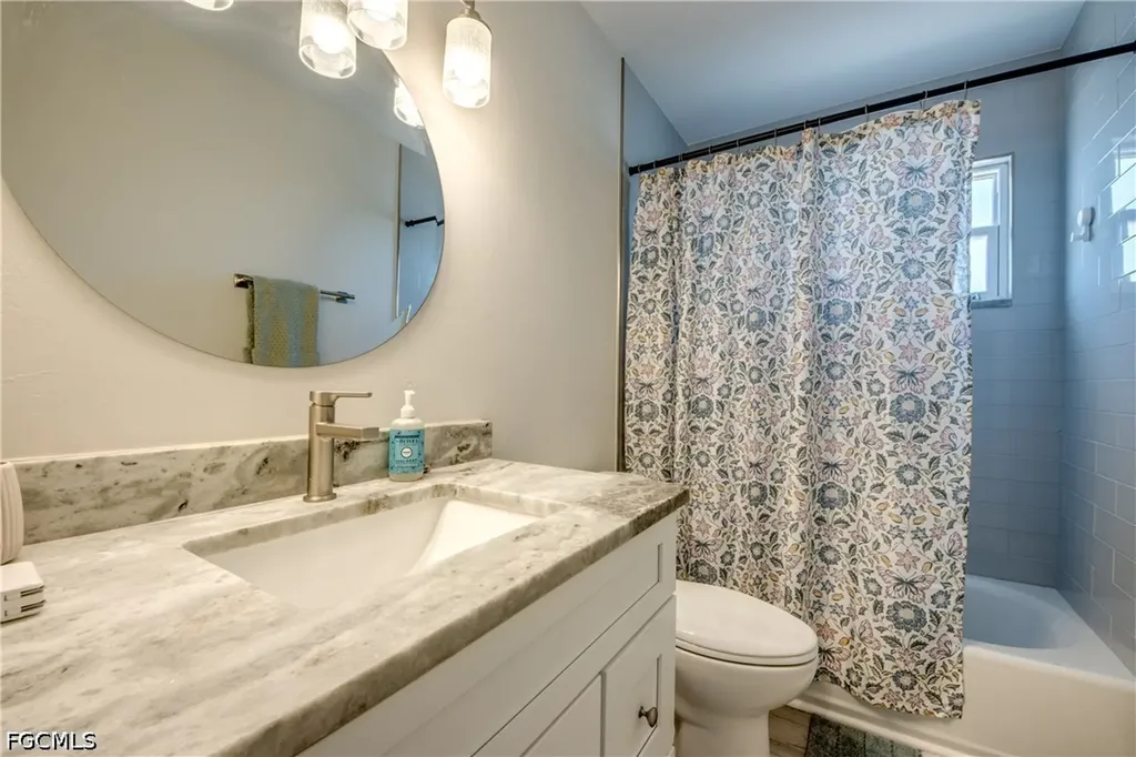 2360 Oleander Street St. James City FL 33956