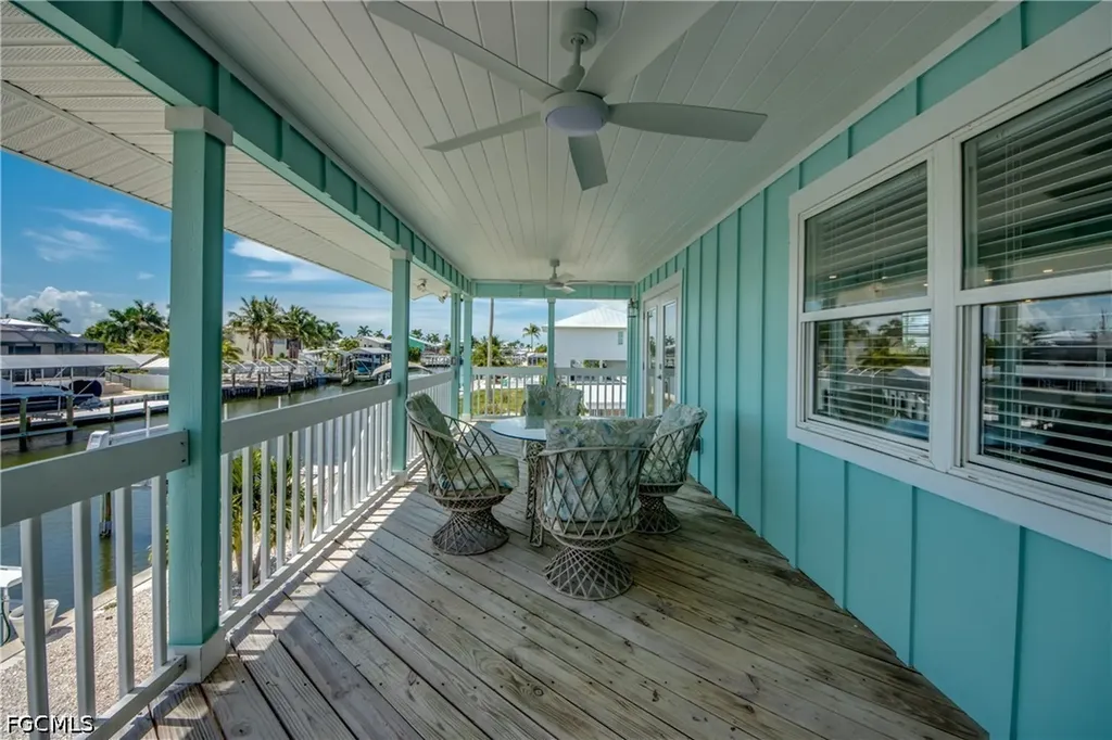 2360 Oleander Street St. James City FL 33956