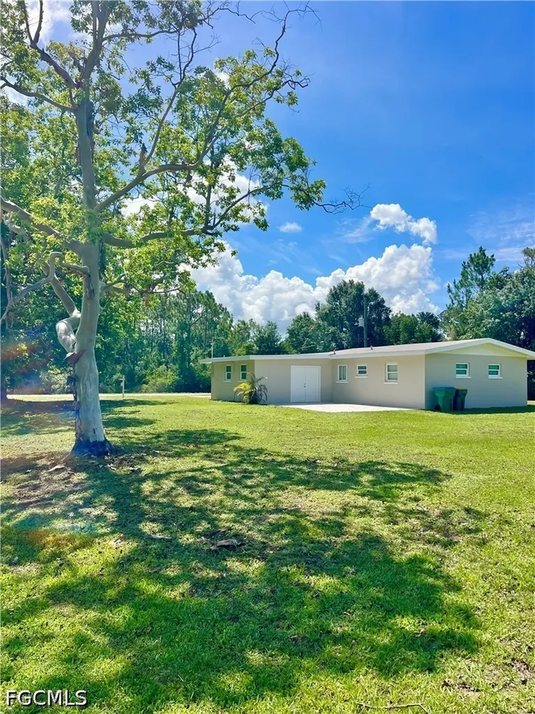 13097 Mizell Avenue Punta Gorda FL 33955