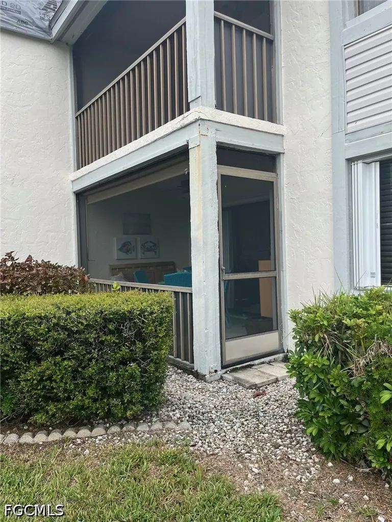 3916 Orange Grove Boulevard North Fort Myers FL 33903