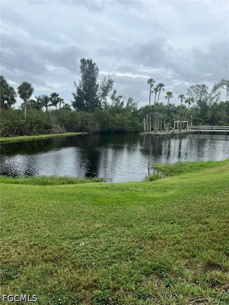 3916 Orange Grove Boulevard North Fort Myers FL 33903