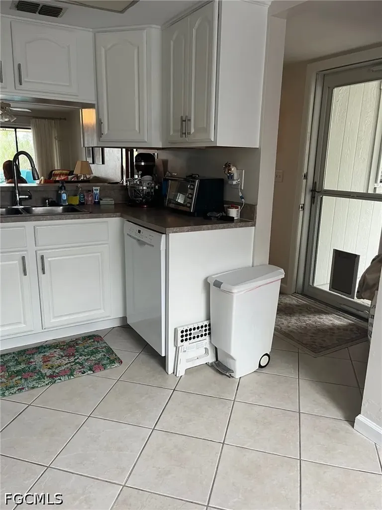 3916 Orange Grove Boulevard North Fort Myers FL 33903