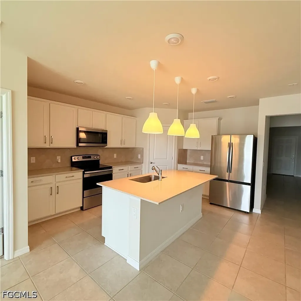 10754 Marlberry Way North Fort Myers FL 33917