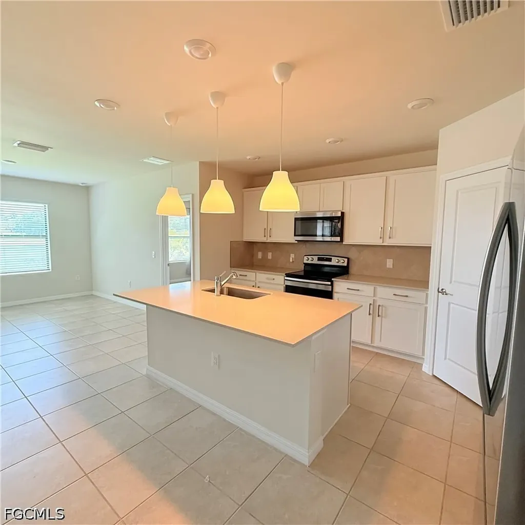 10754 Marlberry Way North Fort Myers FL 33917