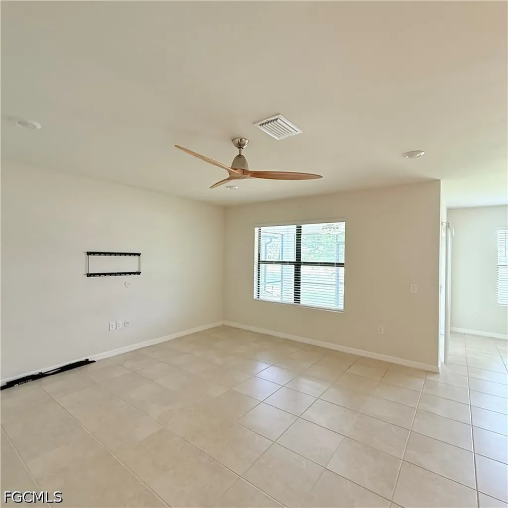 10754 Marlberry Way North Fort Myers FL 33917