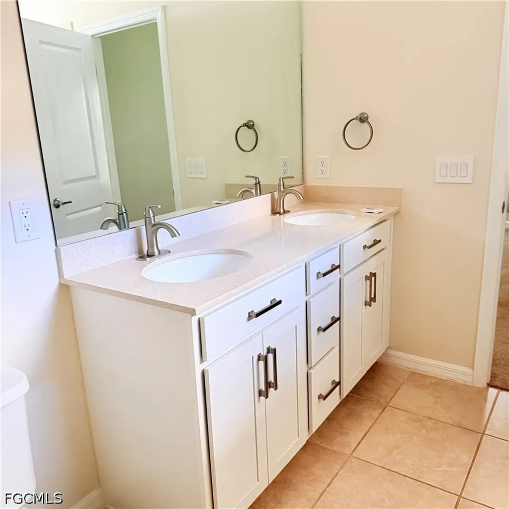 10754 Marlberry Way North Fort Myers FL 33917