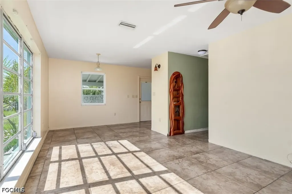 3107 Easy Street Port Charlotte FL 33952