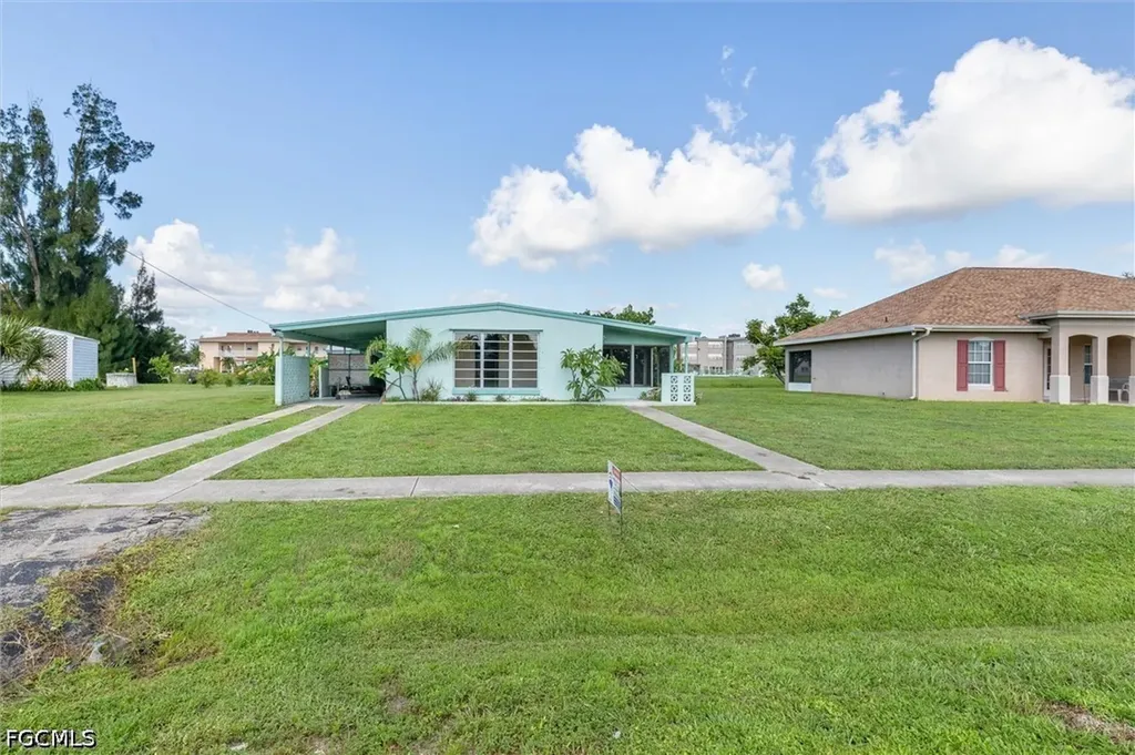 3107 Easy Street Port Charlotte FL 33952