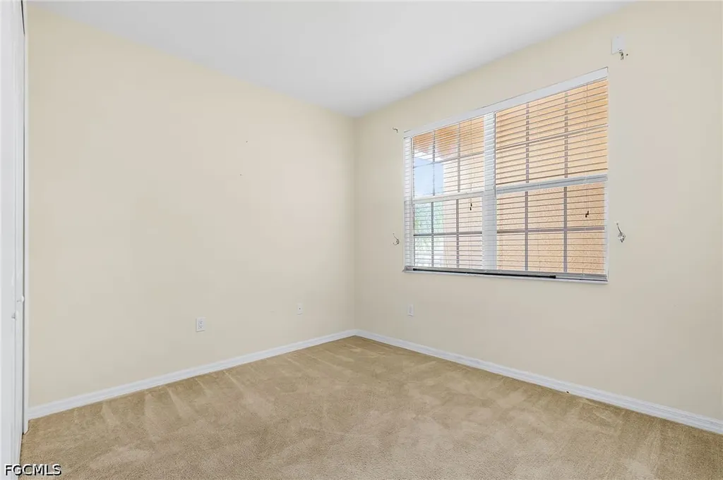 1137 Van Loon Commons Circle Cape Coral FL 33909
