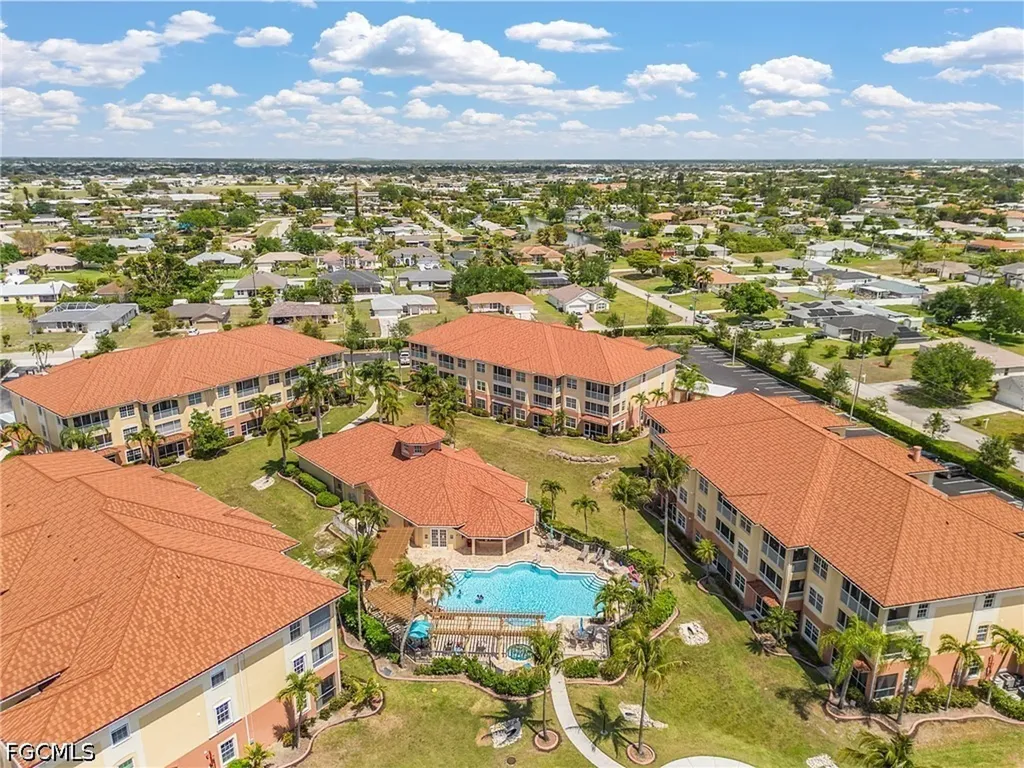 1137 Van Loon Commons Circle Cape Coral FL 33909