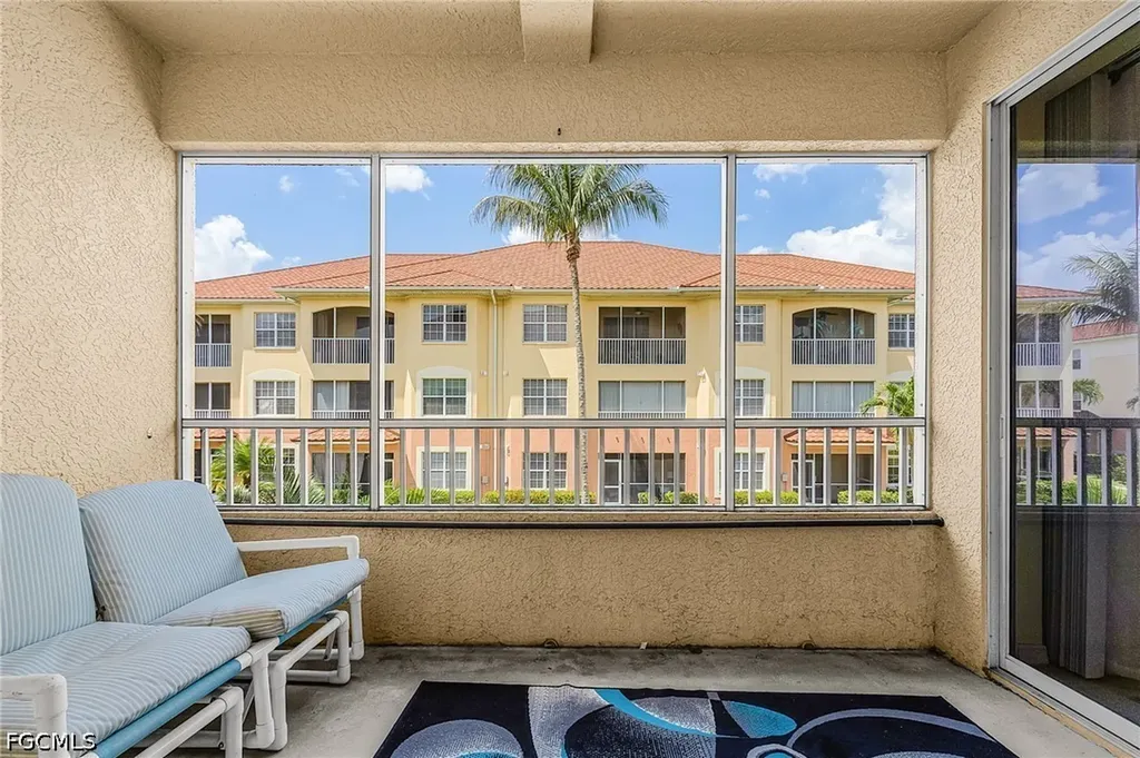 1137 Van Loon Commons Circle Cape Coral FL 33909
