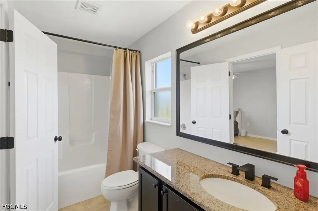 1413 NW 8th Place Cape Coral FL 33993