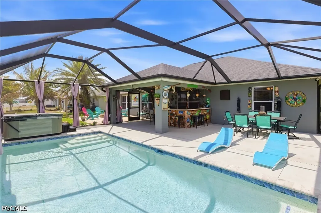 1413 NW 8th Place Cape Coral FL 33993