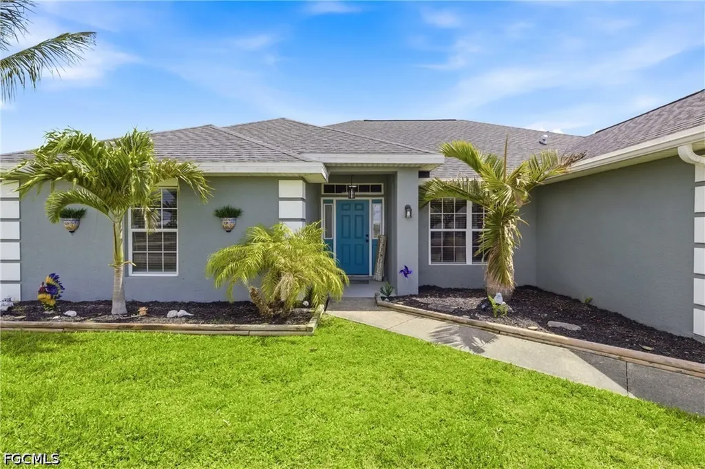1413 NW 8th Place Cape Coral FL 33993