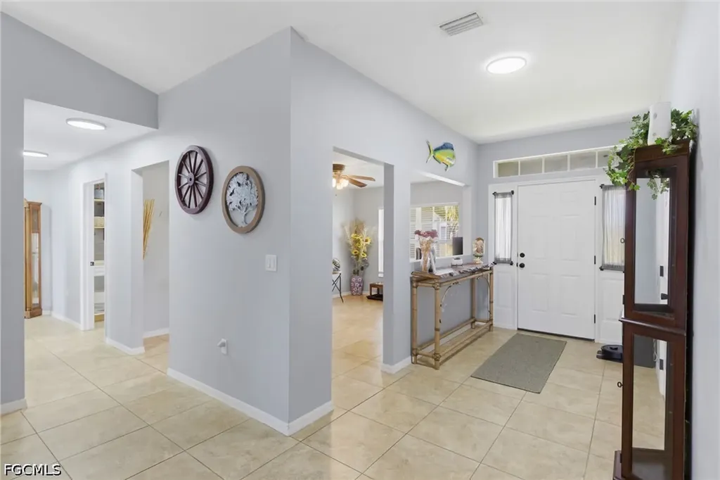 1413 NW 8th Place Cape Coral FL 33993