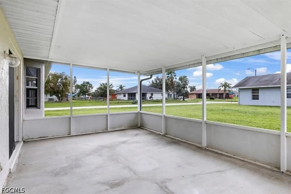 19378 Coraltree Court Lehigh Acres FL 33936