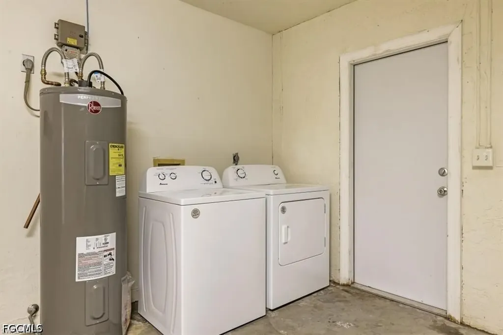 19378 Coraltree Court Lehigh Acres FL 33936