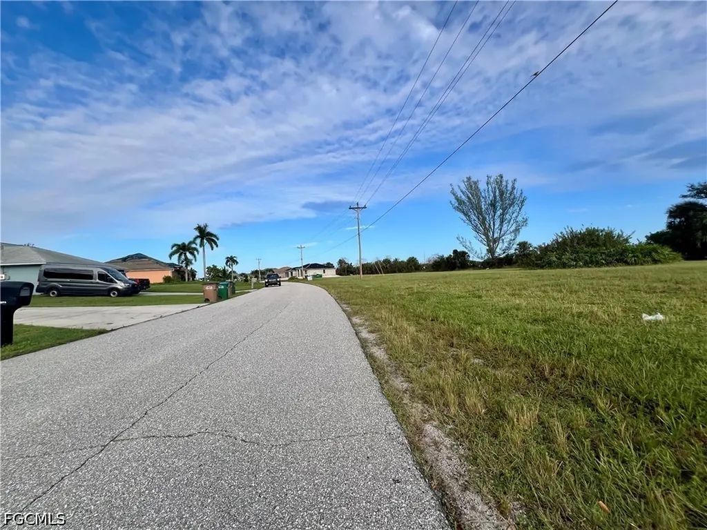 1857 NE 23rd Street Cape Coral FL 33909