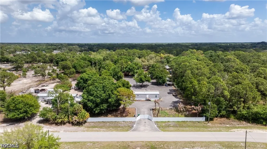 135 N Hacienda Street Clewiston FL 33440