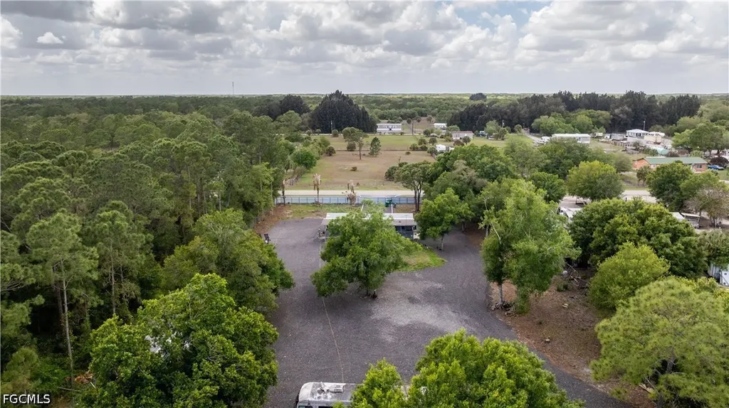 135 N Hacienda Street Clewiston FL 33440