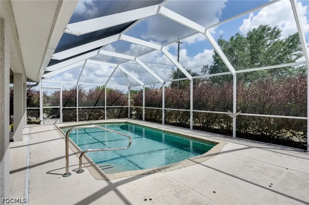 3801 28th Street SW Lehigh Acres FL 33976