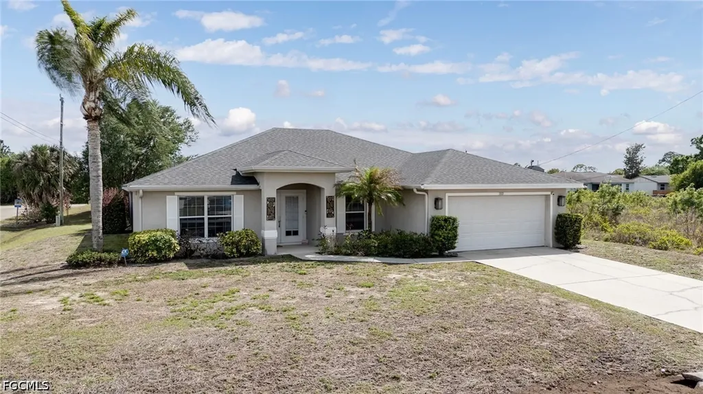 3801 28th Street SW Lehigh Acres FL 33976