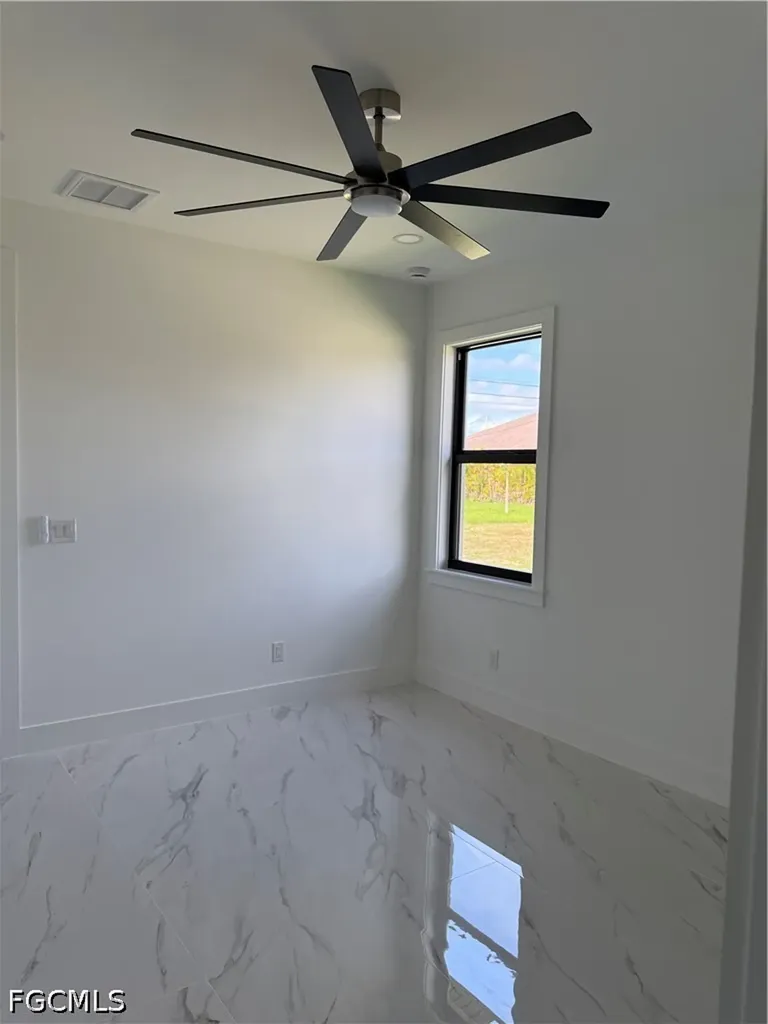 1117 NE 15th Street Cape Coral FL 33909