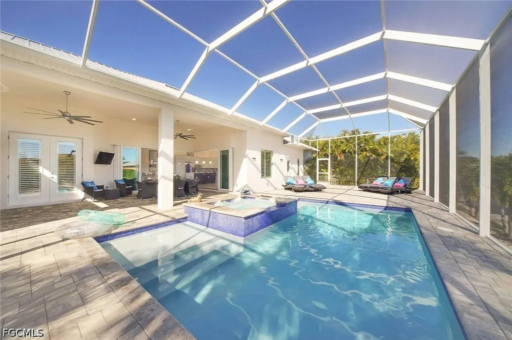 4307 SW 20th Avenue Cape Coral FL 33914