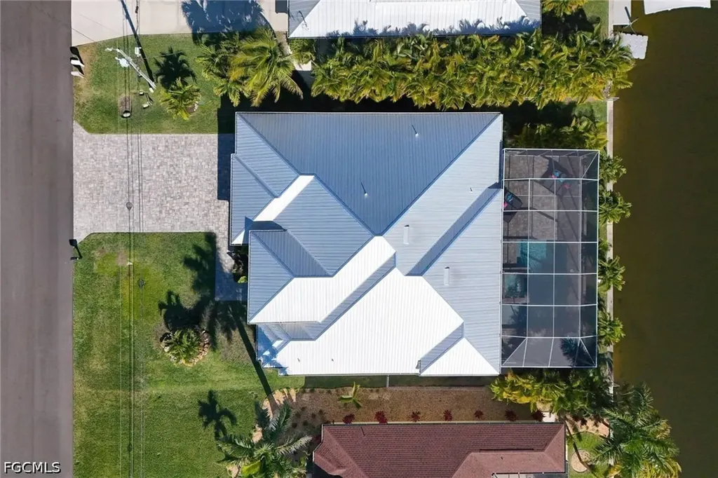 4307 SW 20th Avenue Cape Coral FL 33914