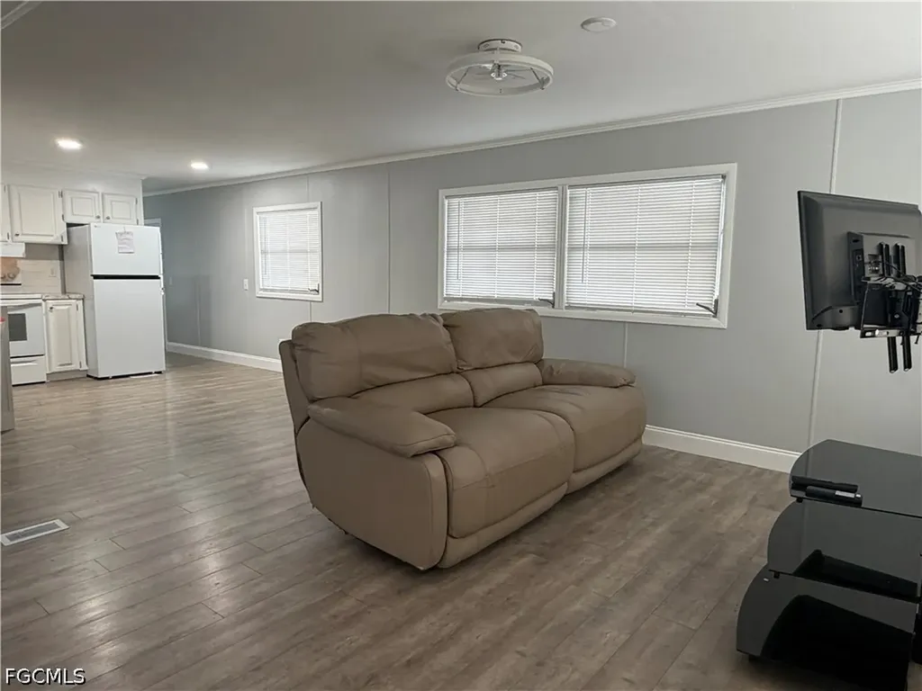 174 Overland Trail North Fort Myers FL 33917