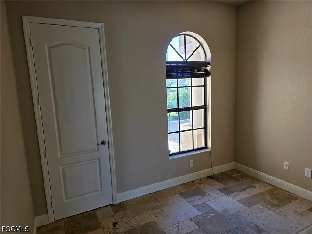 2406 Kismet Lakes Lane Cape Coral FL 33993