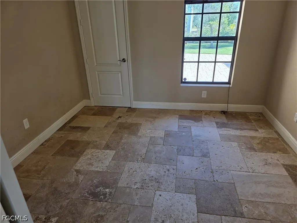 2406 Kismet Lakes Lane Cape Coral FL 33993