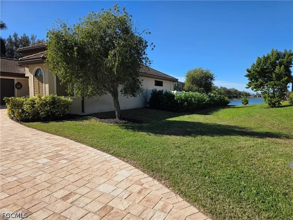 2406 Kismet Lakes Lane Cape Coral FL 33993
